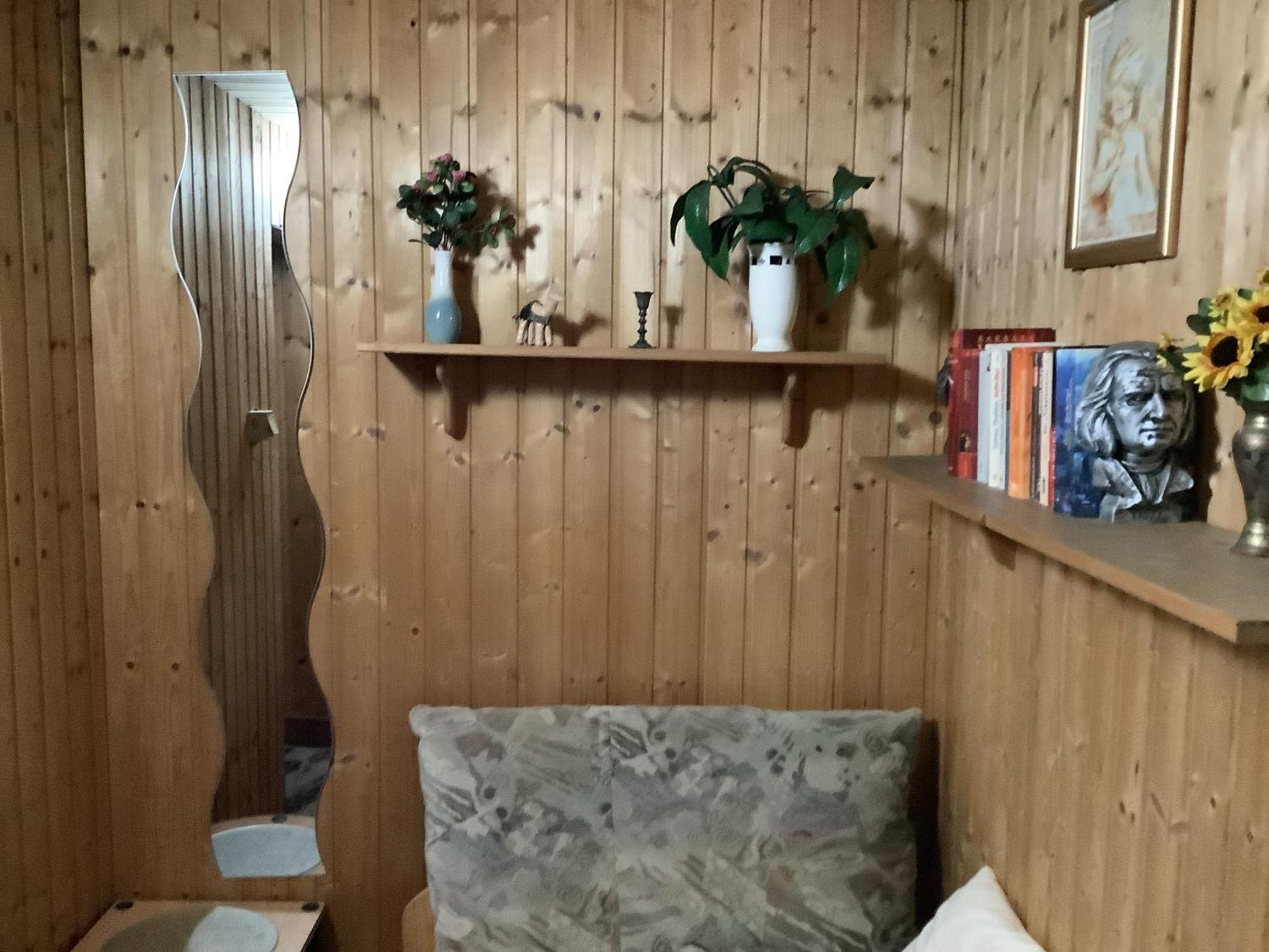 Schoenes Zimmer Im Seterant/Untergeschoss Essen Exterior foto